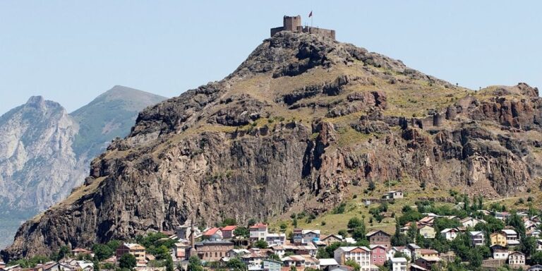 eskiden-ildi-simdi-kocaman-bir-ilce-FHQ1WU8u.jpg